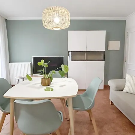 Comillas Bº Casasola - Residencial Lagos Azules - Netflix, Prime, Wifi & Free Indoor Parking Exterior photo